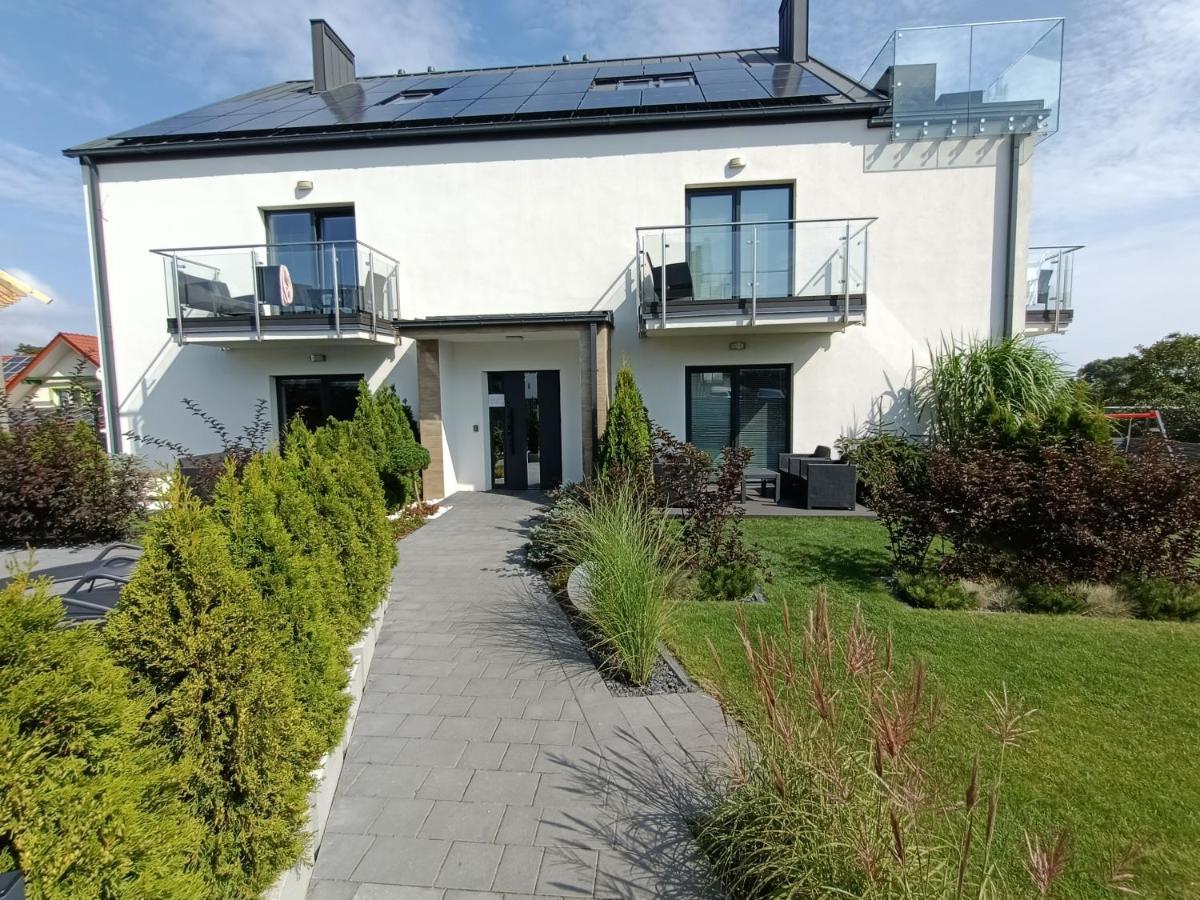 Martinus Apartments Мехелинки Экстерьер фото